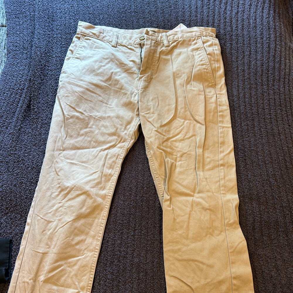 Old Navy Men's Khaki Chinos